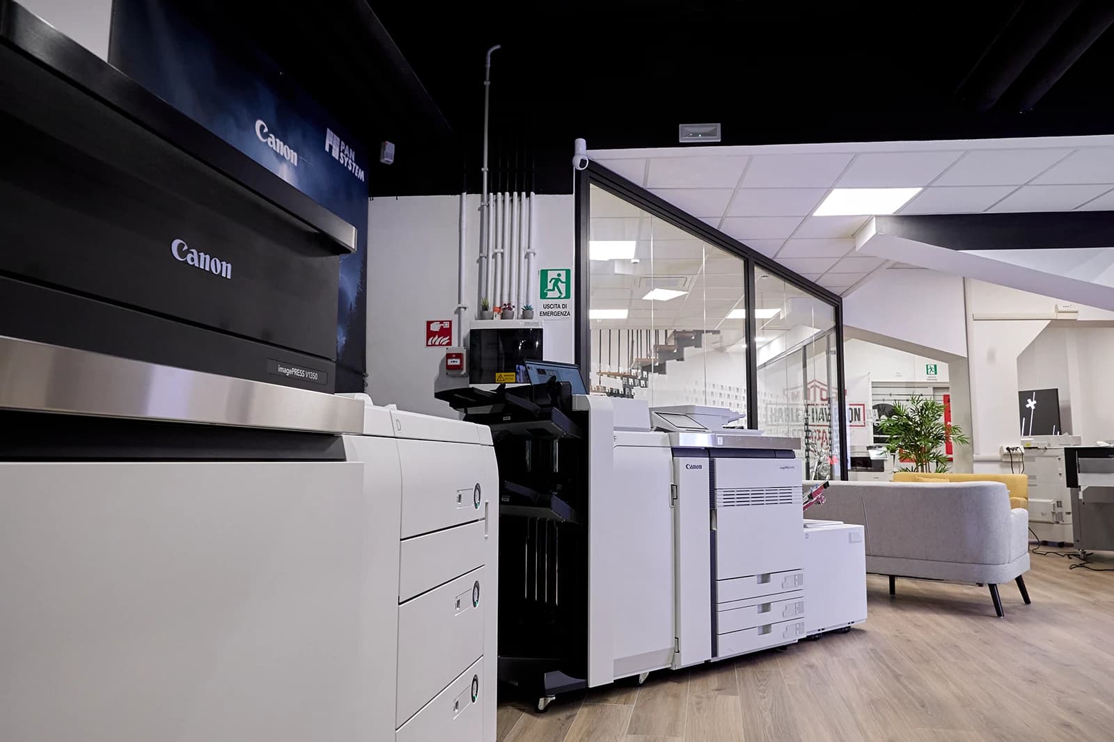 Produzione dell'Experience Center Pan System